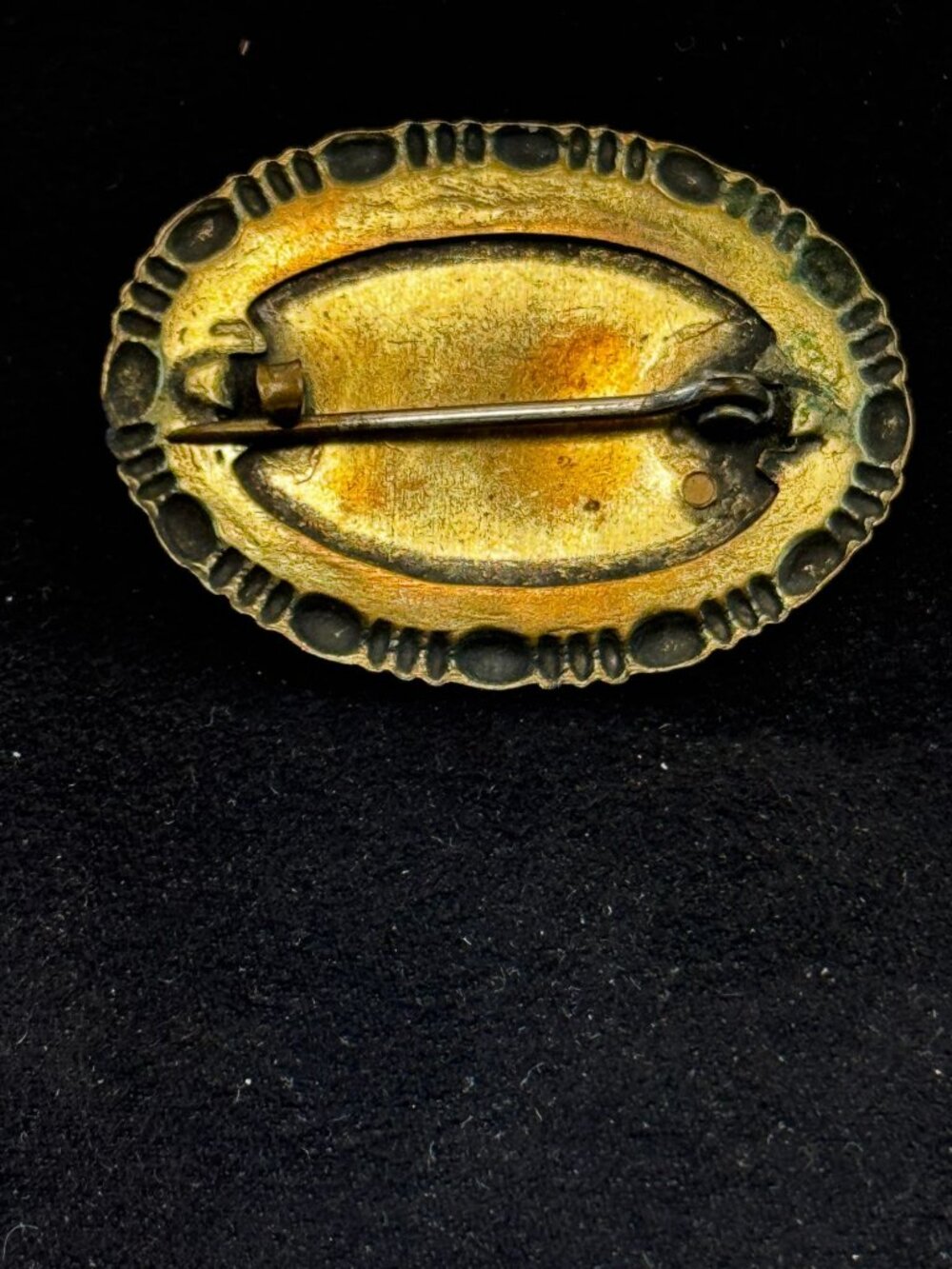 Antique Reverse Painted Pansy Glass Brooch Essex Crystal Style Floral Pin - Picture 2 of 5